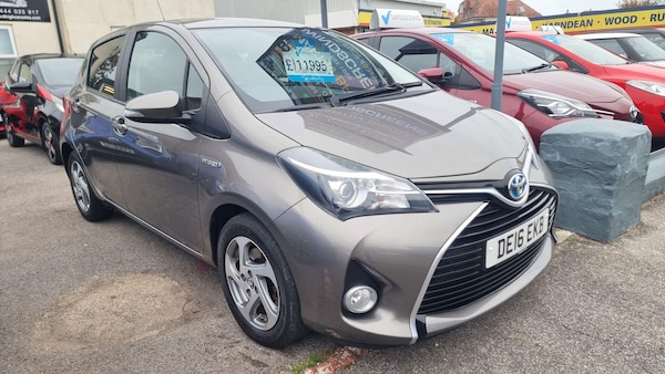 Used Toyota Yaris 2016 for sale - 76226982: Photo 1