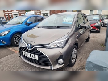 Used Toyota Yaris 2016 for sale - 76226982: Photo 4