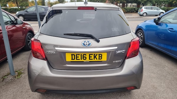 Used Toyota Yaris 2016 for sale - 76226982: Photo 6