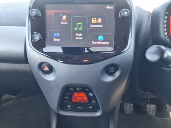 Used Toyota AYGO 2018 for sale - 75071096: Photo 30