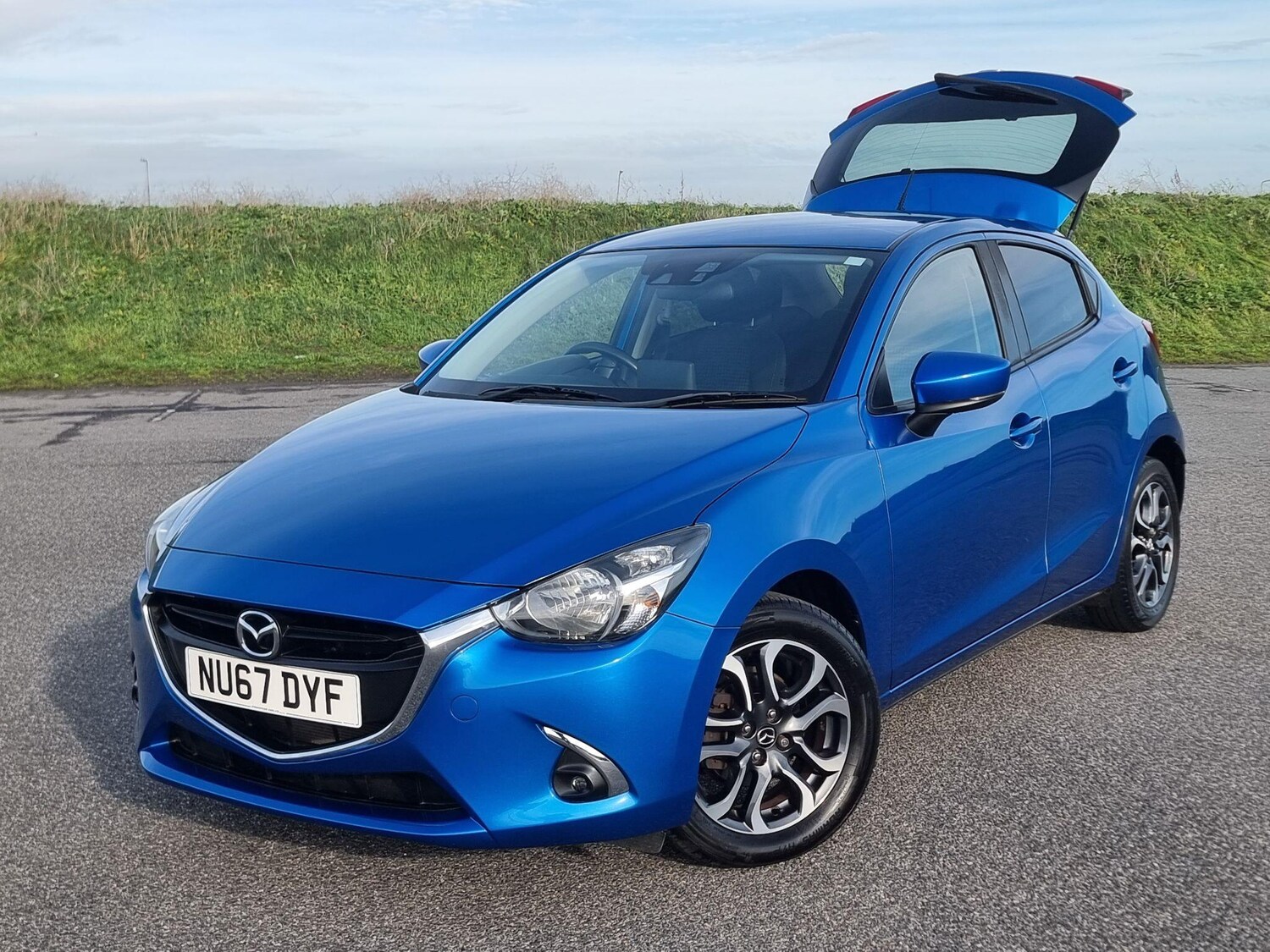 Used Mazda Mazda2 2017 for sale - 75185973: Photo 13