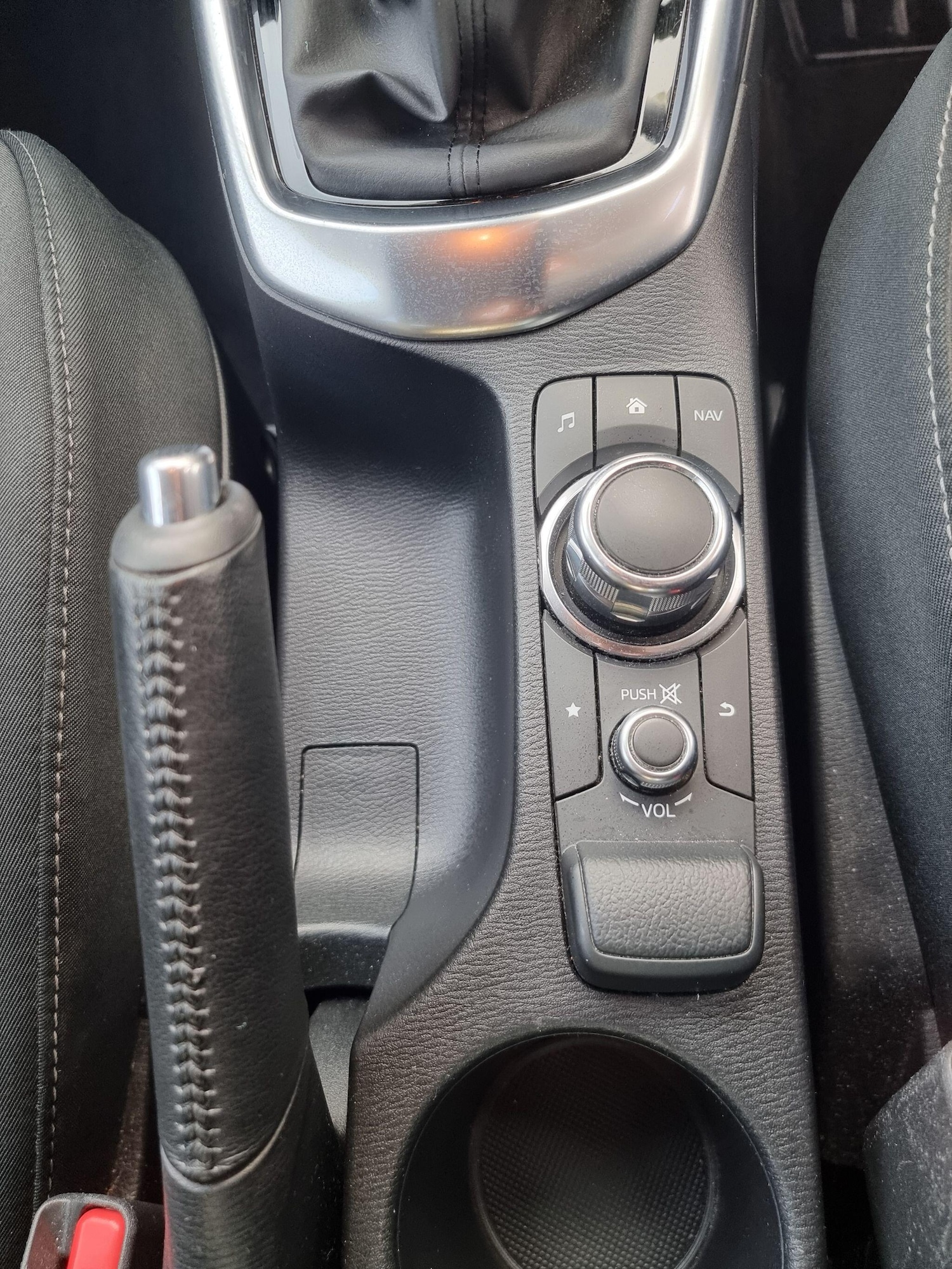 Used Mazda Mazda2 2017 for sale - 75185973: Photo 25