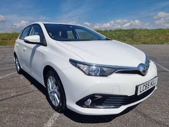 Used Toyota Auris 2015 for sale - 78461165: Photo