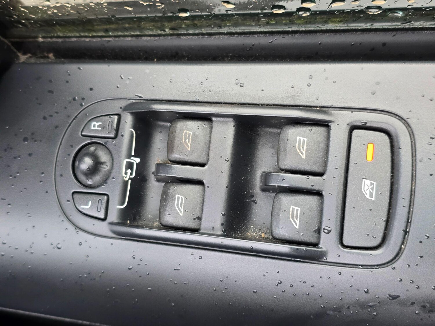 Used Land Rover Freelander 2 for sale - 77743474: Photo 23