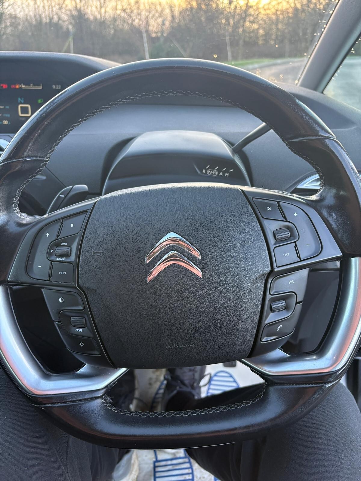 Used Citroen Grand C4 Picasso 2015 for sale - 78124863: Photo 38