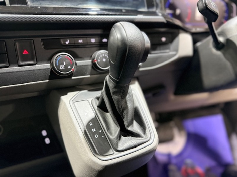 Used Volkswagen Transporter 2020 for sale - 77250946: Photo 21