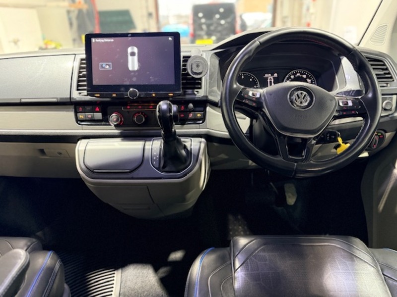 Used Volkswagen Transporter 2018 for sale - 77508135: Photo 18