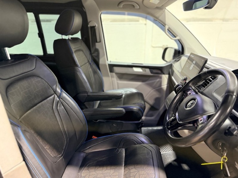 Used Volkswagen Transporter 2018 for sale - 77508135: Photo 24