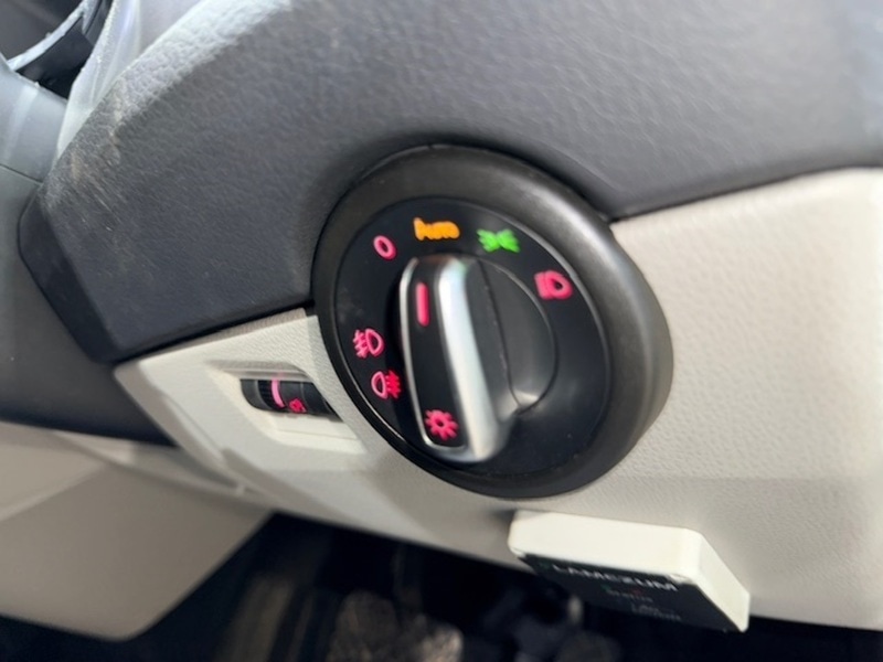 Used Volkswagen Transporter 2018 for sale - 77508135: Photo 27