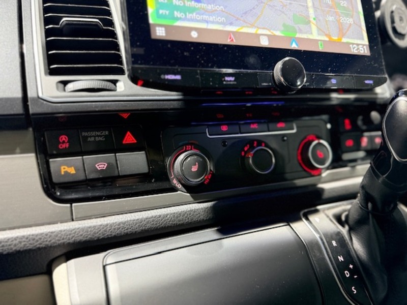 Used Volkswagen Transporter 2018 for sale - 77508135: Photo 31