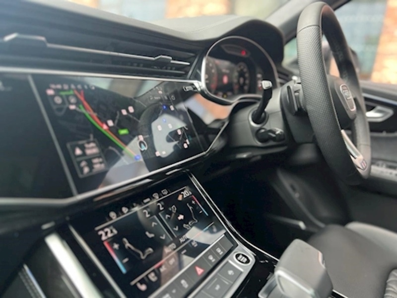 Used Audi Q7 2023 for sale - 76962799: Photo 10