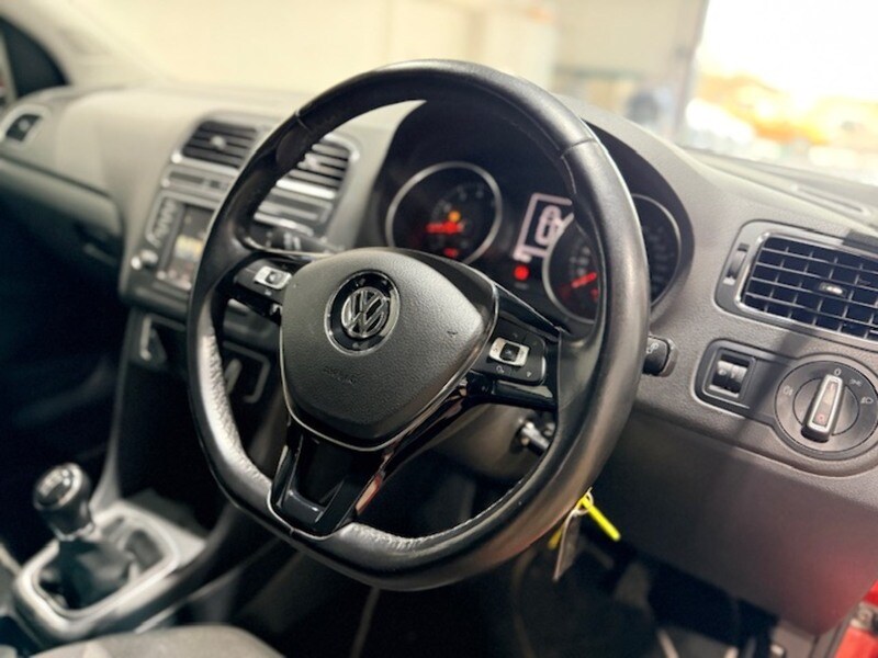 Used Volkswagen Polo 2014 for sale - 77558335: Photo 16