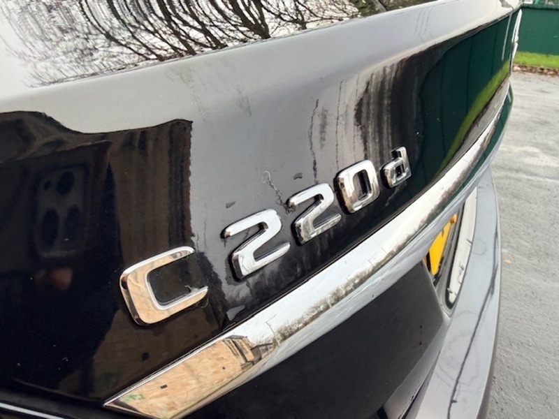 Used Mercedes-Benz C Class 2017 for sale - 76612608: Photo 10