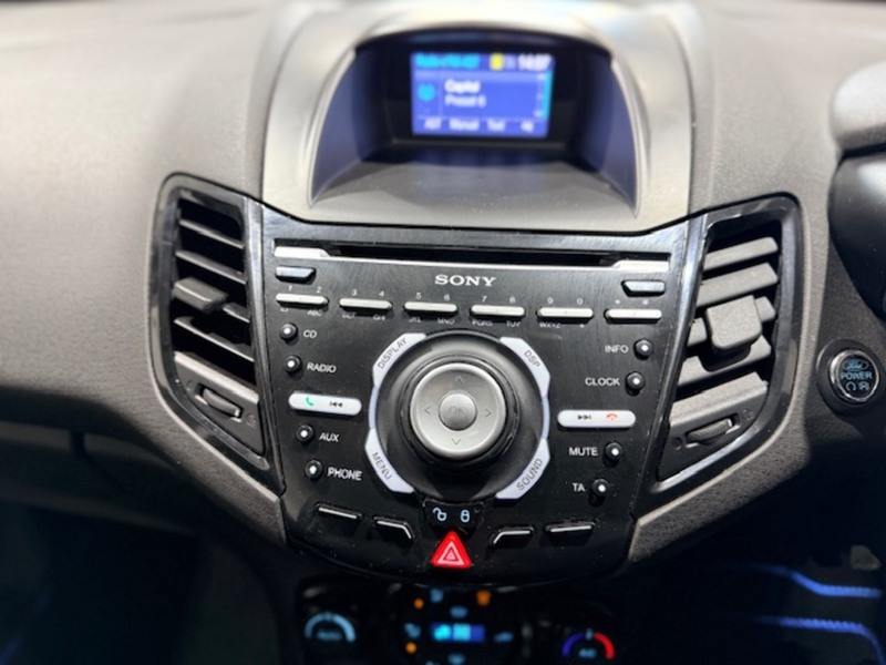 Used Ford Fiesta 2015 for sale - 77172807: Photo 16