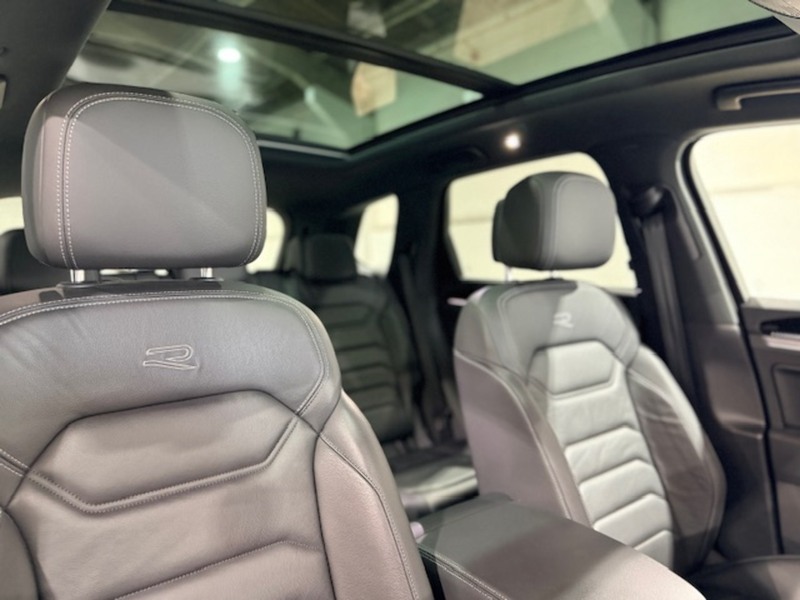 Used Volkswagen Touareg 2024 for sale - 77850870: Photo 22