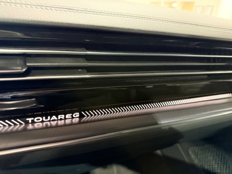 Used Volkswagen Touareg 2024 for sale - 77850870: Photo 25