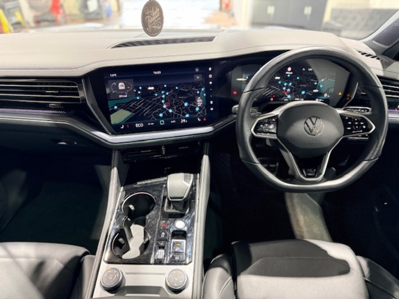 Used Volkswagen Touareg 2024 for sale - 77850870: Photo 26