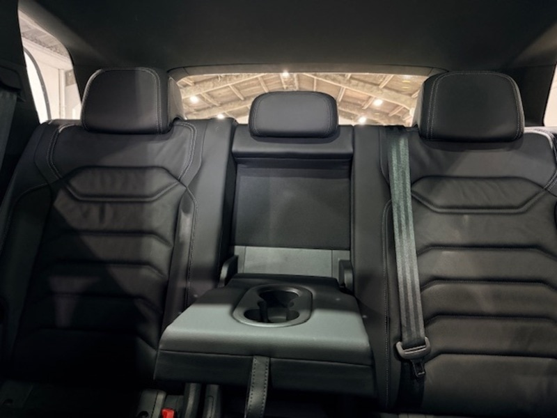 Used Volkswagen Touareg 2024 for sale - 77850870: Photo 35