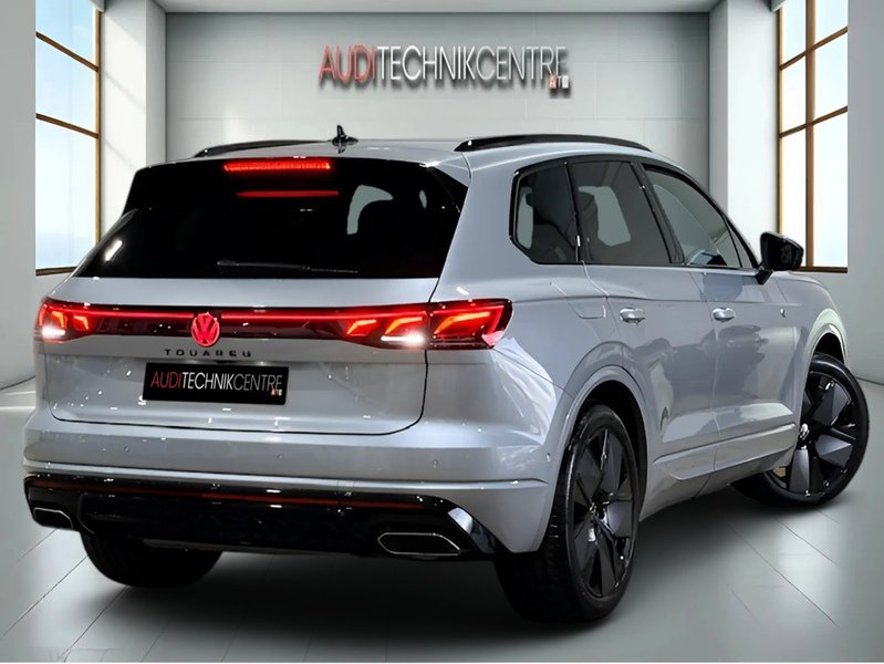 Used Volkswagen Touareg 2024 for sale - 77850870: Photo 5