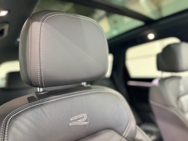 Used Volkswagen Touareg 2024 for sale - 77850870: Photo 9