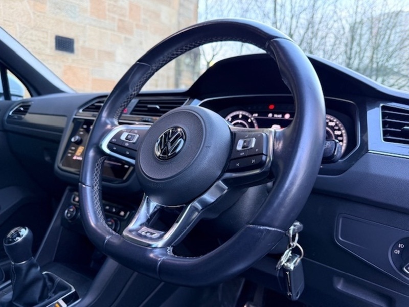 Used Volkswagen Tiguan 2018 for sale - 77027617: Photo 16