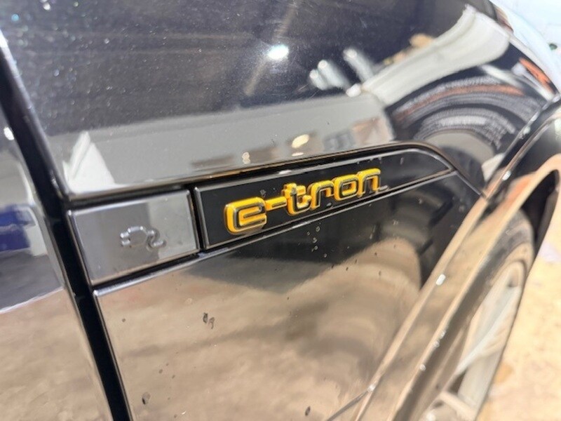 Used Audi e-tron 2022 for sale - 77906031: Photo 24