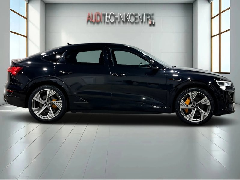 Used Audi e-tron 2022 for sale - 77906031: Photo 6