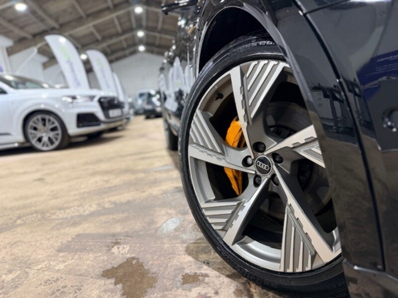 Used Audi e-tron 2022 for sale - 77906031: Photo 8