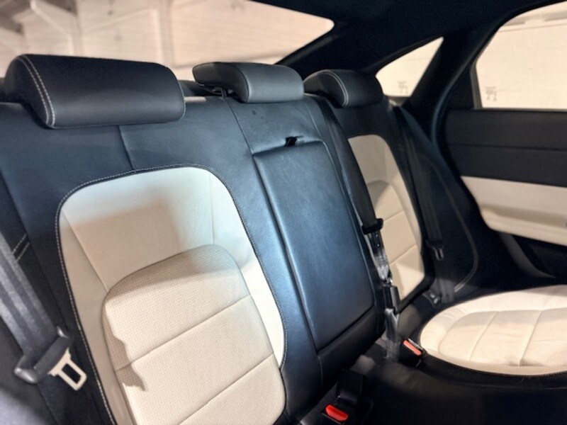 Used Jaguar XF 2017 for sale - 77968013: Photo 12