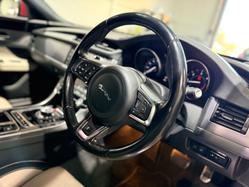 Used Jaguar XF 2017 for sale - 77968013: Photo 14