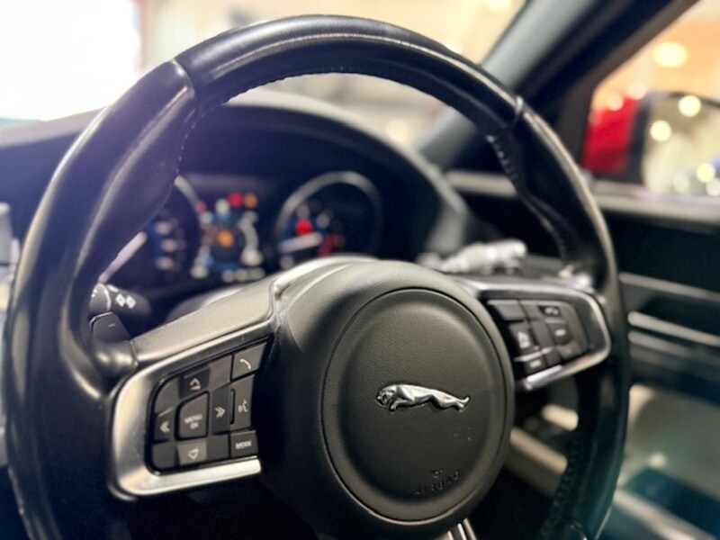 Used Jaguar XF 2017 for sale - 77968013: Photo 19