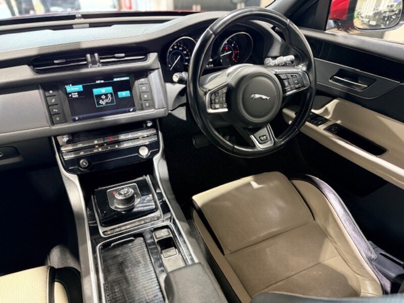 Used Jaguar XF 2017 for sale - 77968013: Photo 23