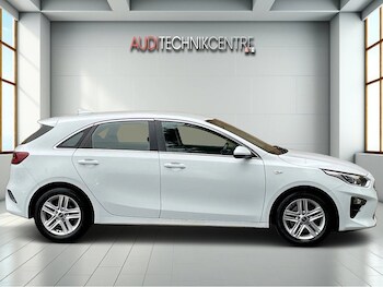 Used Kia Ceed 2020 for sale - 77027609: Photo