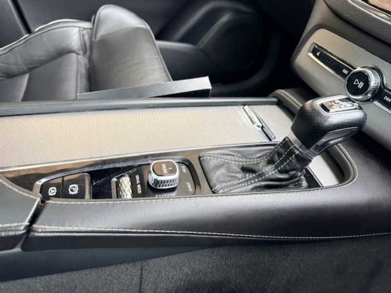 Used Volvo XC90 2016 for sale - 76566285: Photo 23