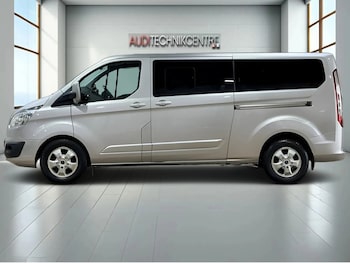 Used Ford Tourneo Custom 2017 for sale - 78927091: Photo