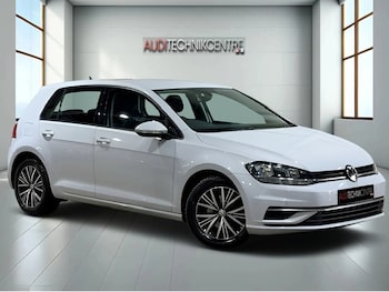 Used Volkswagen Golf 2017 for sale - 79043169: Photo