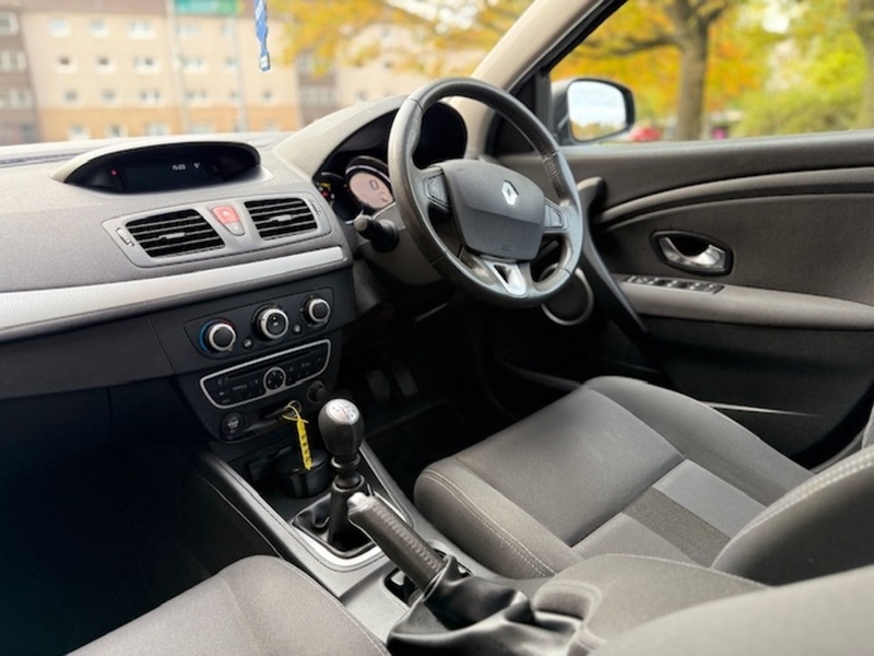 Used Renault Megane 2009 for sale - 76171100: Photo 12