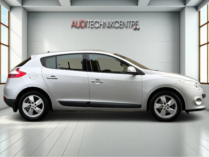 Used Renault Megane 2009 for sale - 76171100: Photo 7