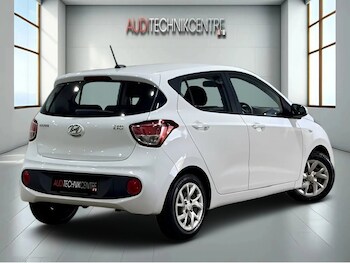 Used Hyundai i10 2017 for sale - 77693866: Photo