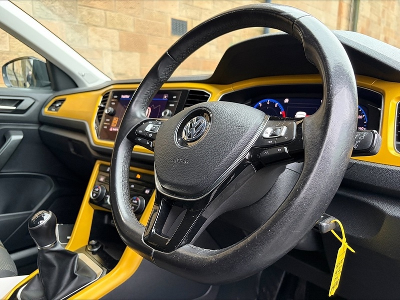 Used Volkswagen T-Roc 2019 for sale - 76712084: Photo 15