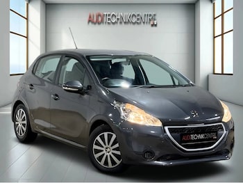 Used Peugeot 208 2014 for sale - 77850869: Photo