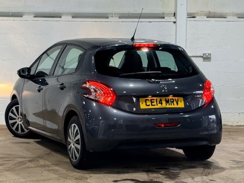 Used Peugeot 208 2014 for sale - 77850869: Photo 25