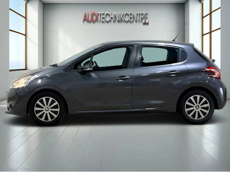 Used Peugeot 208 2014 for sale - 77850869: Photo 3