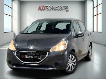 Used Peugeot 208 2014 for sale - 77850869: Photo