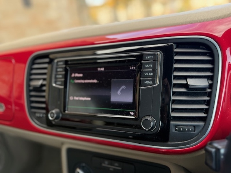 Used Volkswagen Beetle 2015 for sale - 76346071: Photo 21