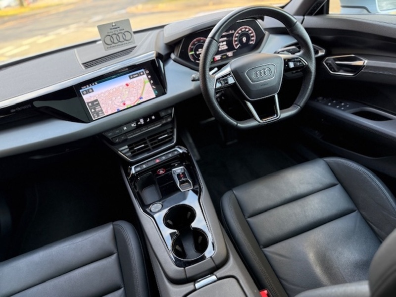 Used Audi e-tron GT 2023 for sale - 76605275: Photo 14