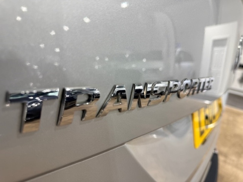 Used Volkswagen Transporter 2017 for sale - 77655775: Photo 11