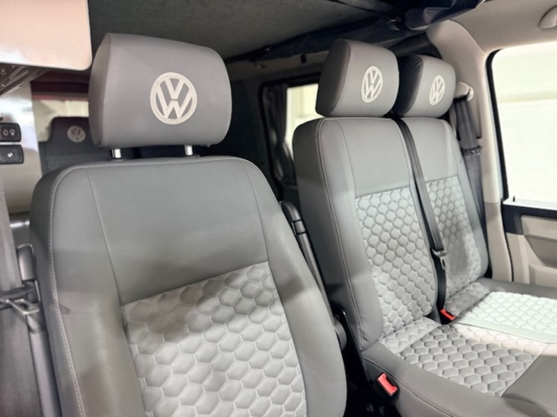 Used Volkswagen Transporter 2017 for sale - 77655775: Photo 13