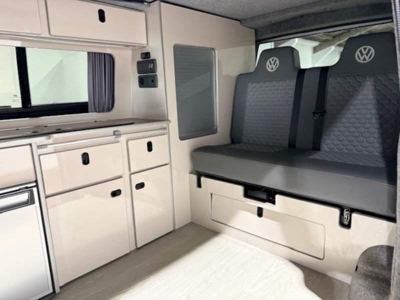 Used Volkswagen Transporter 2017 for sale - 77655775: Photo 17