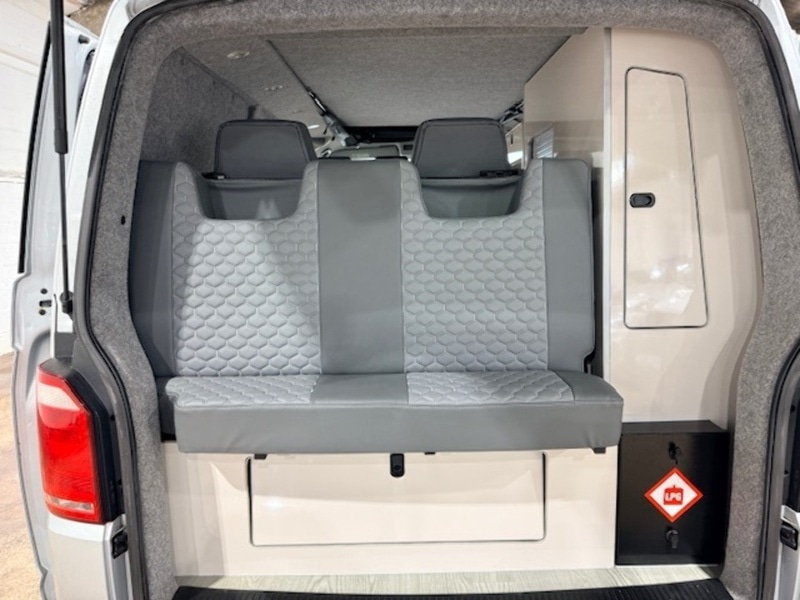 Used Volkswagen Transporter 2017 for sale - 77655775: Photo 28